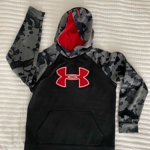 Underarmour hoodie